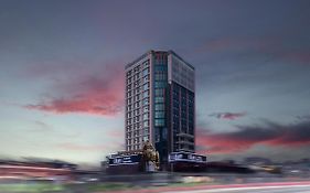 Lilium Hotel & Suites